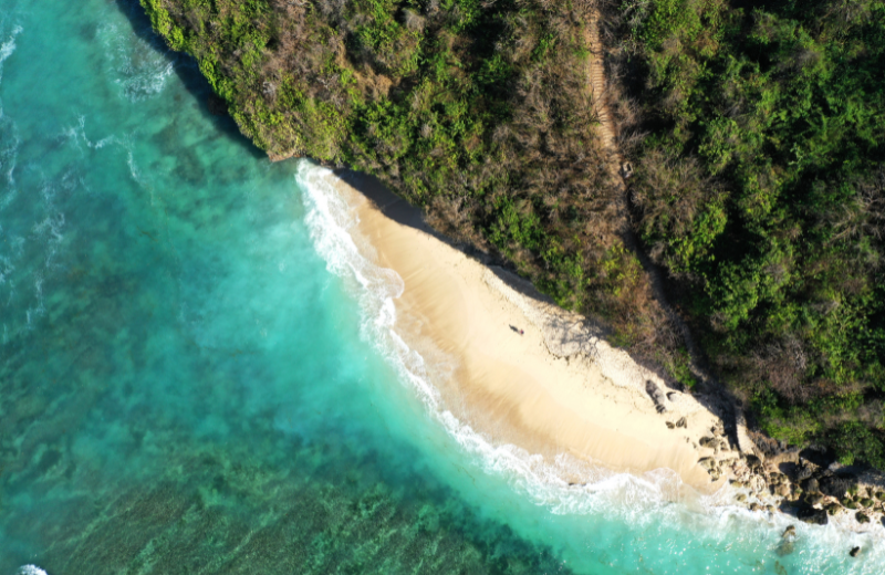 Green bowl beach bali