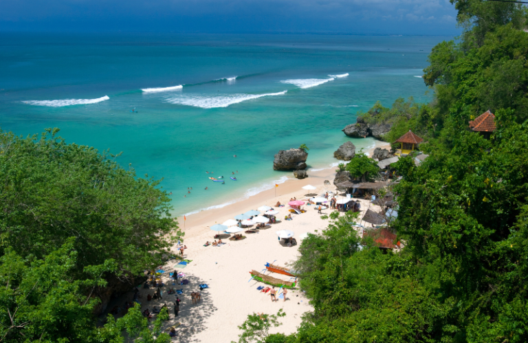 Padang Padang beach bali