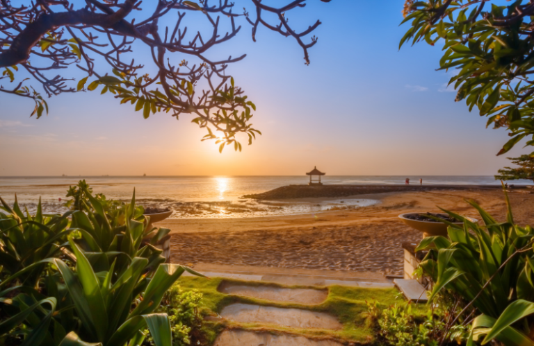 Sanur beach bali