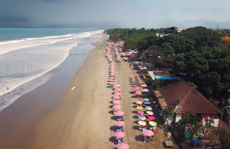 seminyak beach