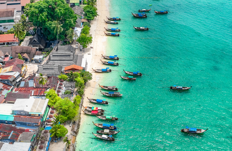 loh dalum bay koh phi phi