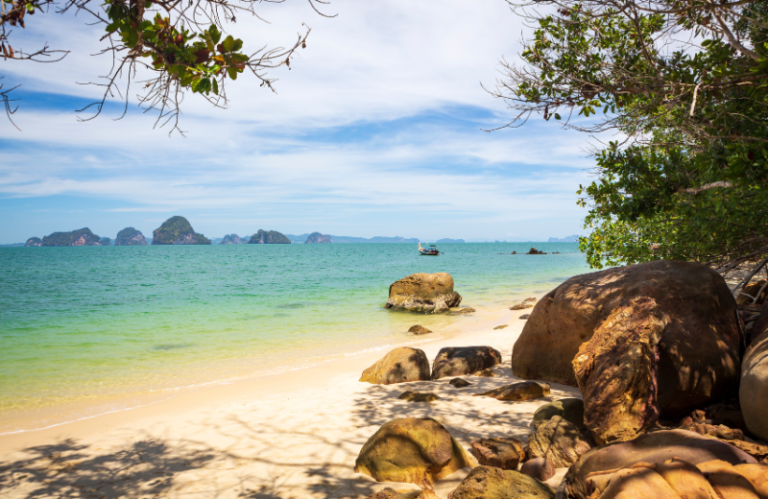 tub kaek beach in thailand