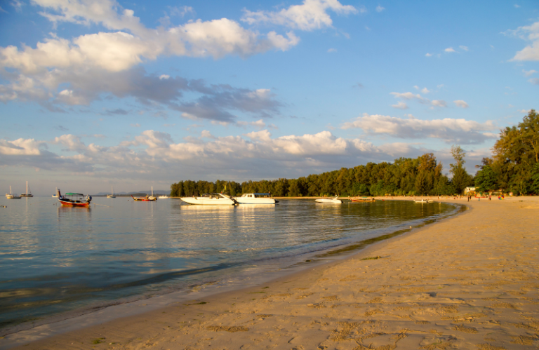 nai yang beach phuket