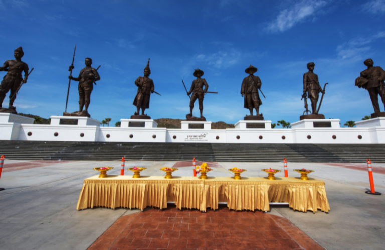 rajabhakti park thailand