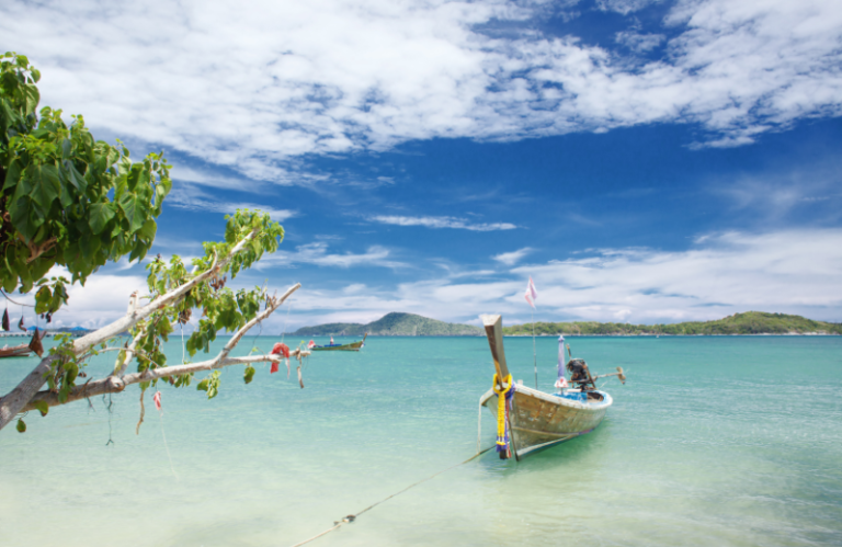 rawai beach nightlife phuket