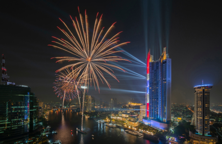 ICONSIAM mall bangkok new years eve